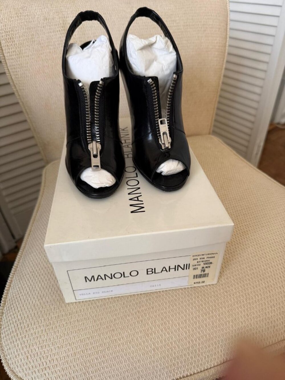 Manolo Blahnik Black Leather Zip Front Peep Toe Heels / Booties – Size 7B